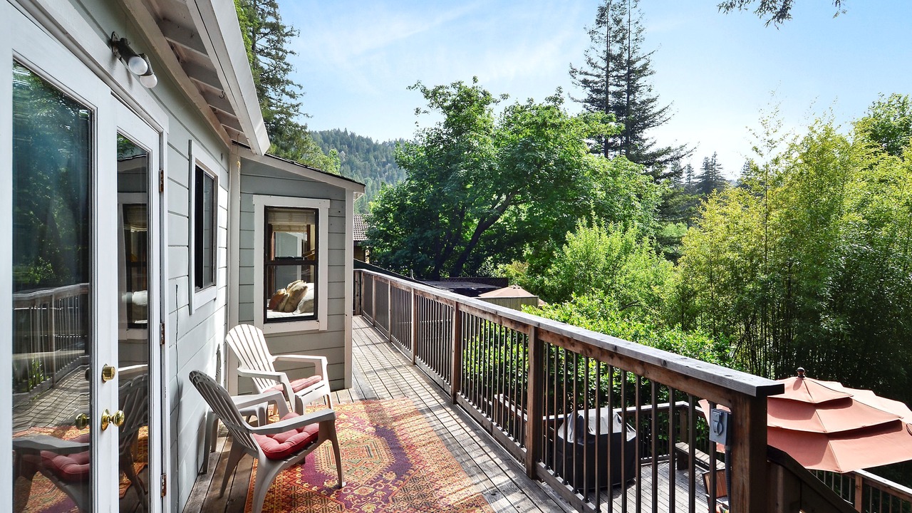 Photo of Bedroom in Guerneville