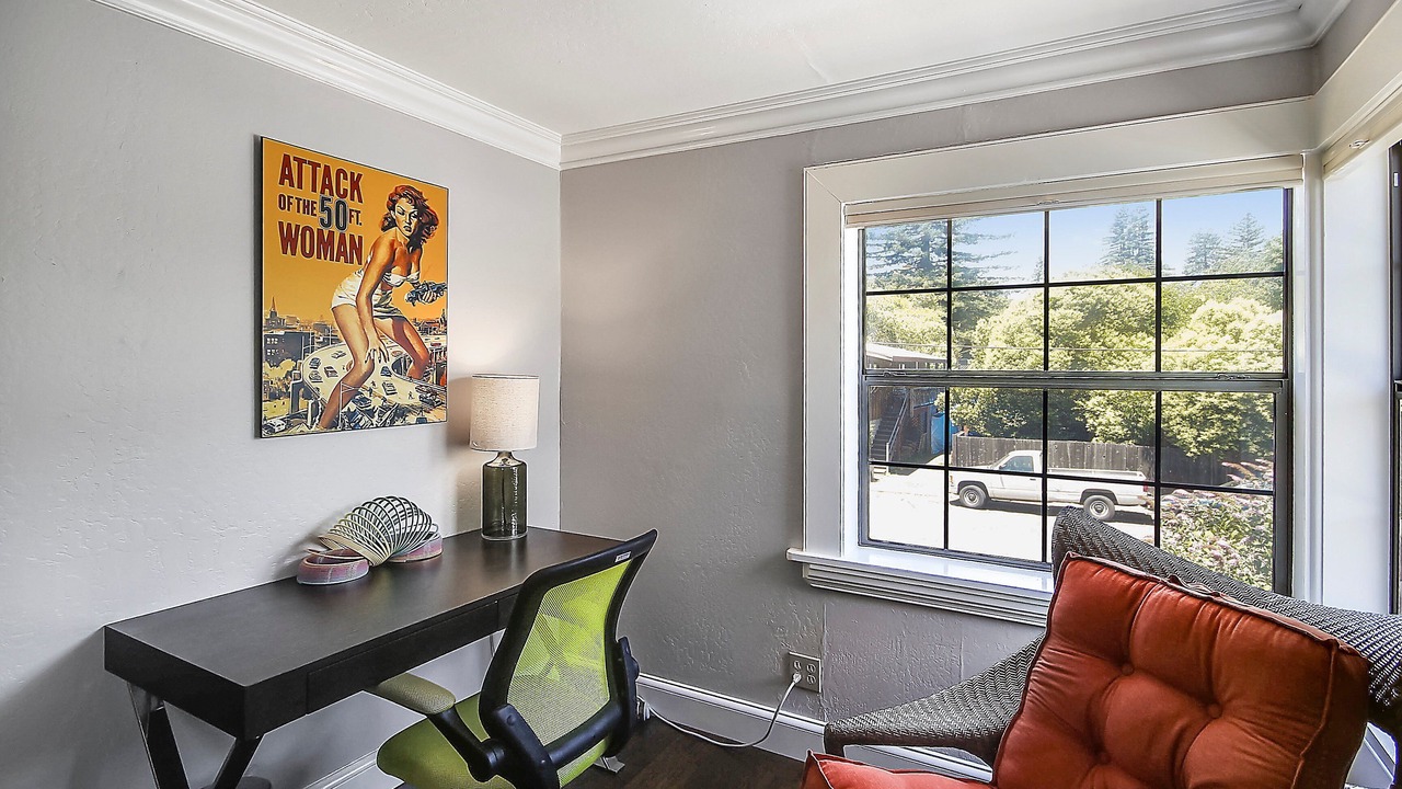 Photo of Bedroom in Guerneville