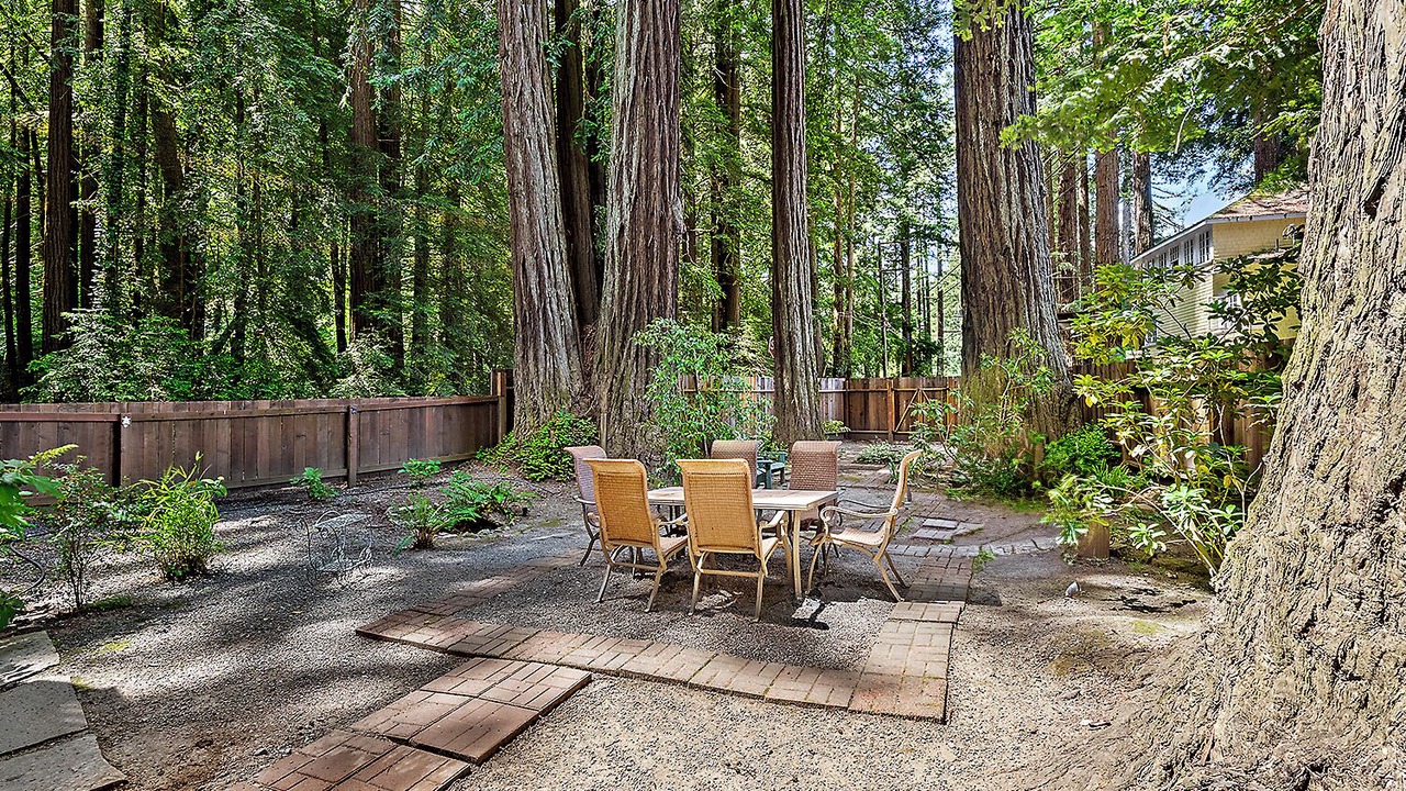 Photo of Outdoor in Northwood