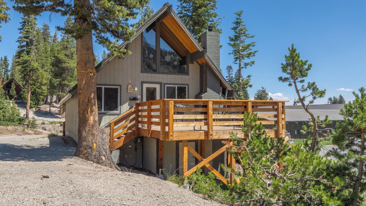 Photo of Outdoor in Mammoth Lakes