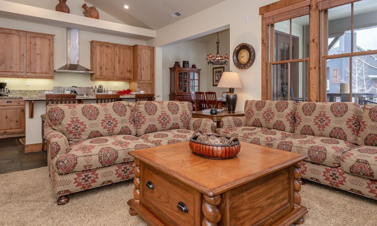 Photo of Livingroom in Mammoth Lakes