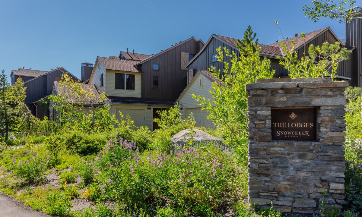 Photo of Outdoor in Mammoth Lakes