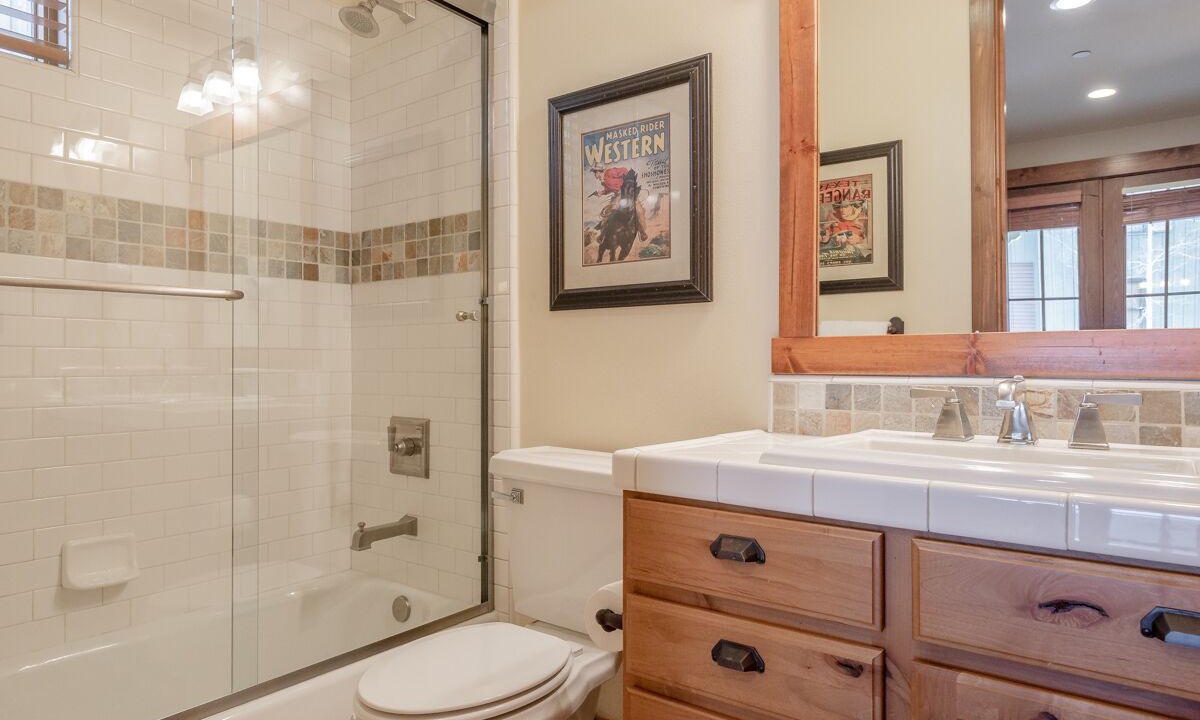 Photo of Bathroom in Mammoth Lakes