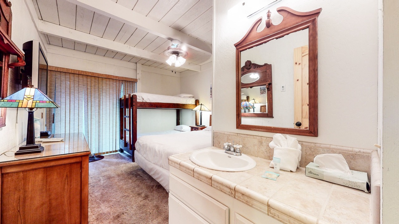 Photo of Bathroom in Mammoth Lakes