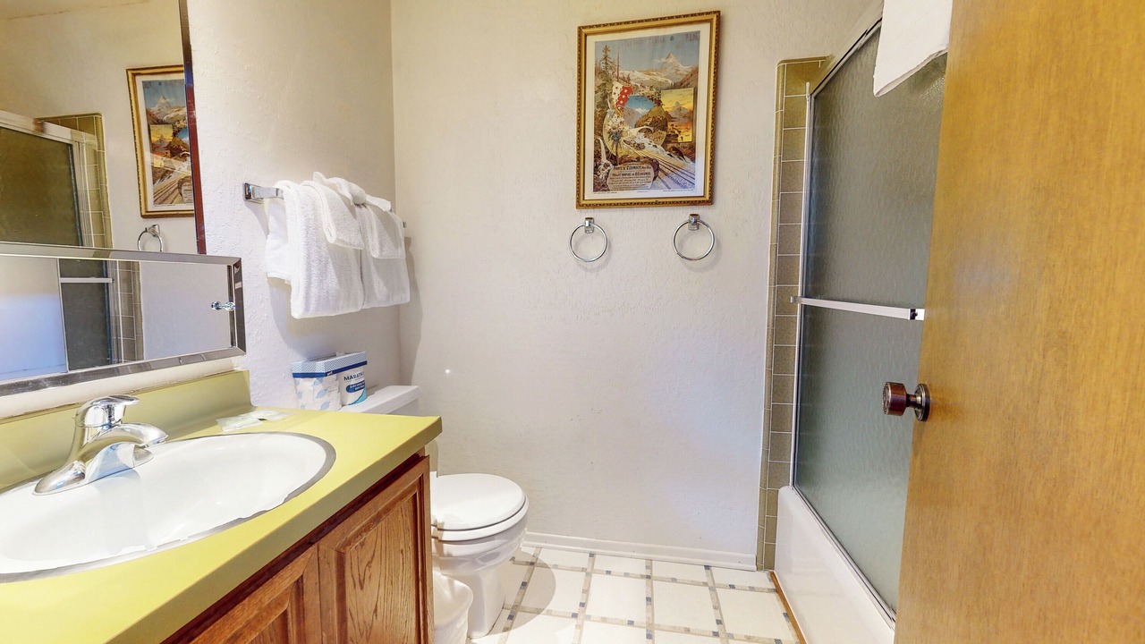 Photo of Bathroom in Mammoth Lakes