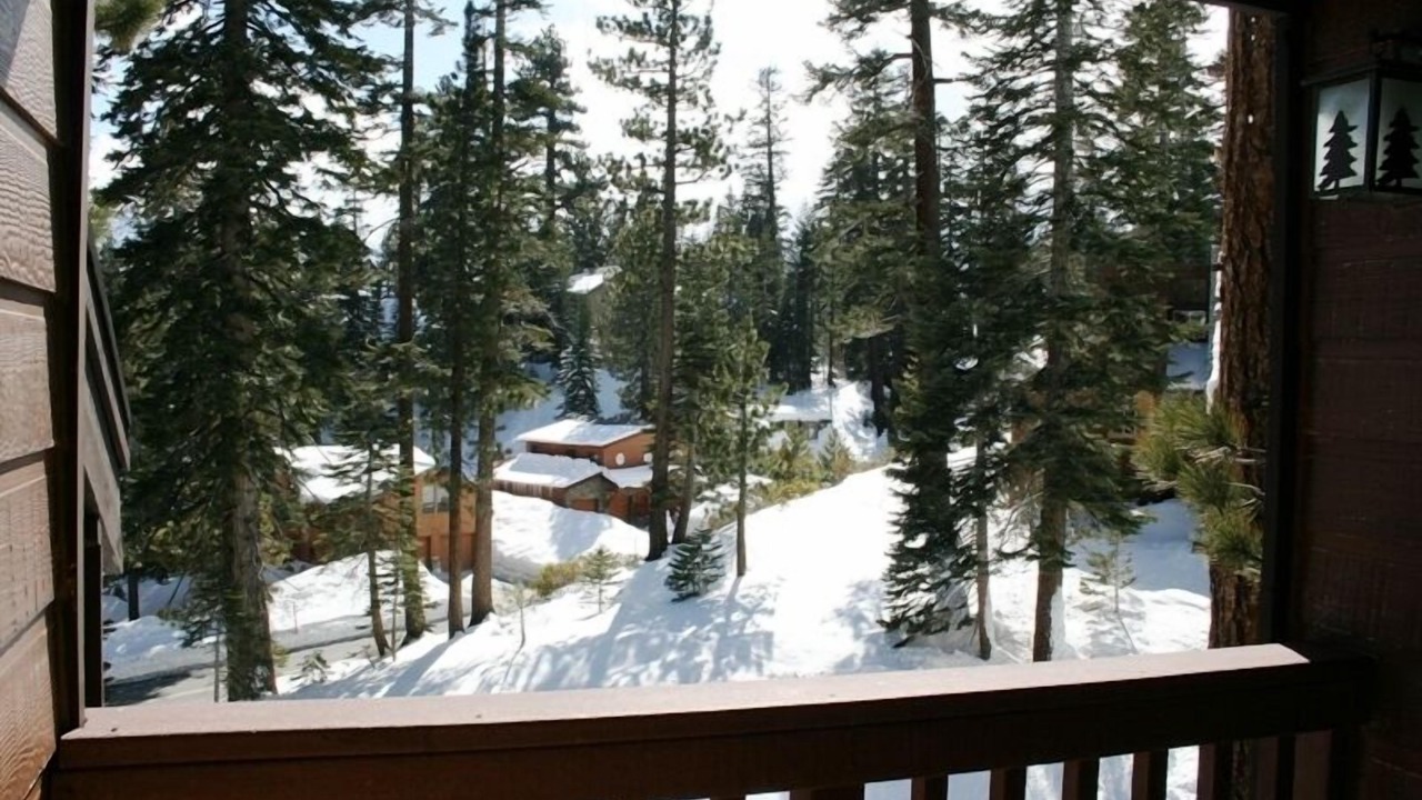 Photo of Patio Balcony in Mammoth Lakes