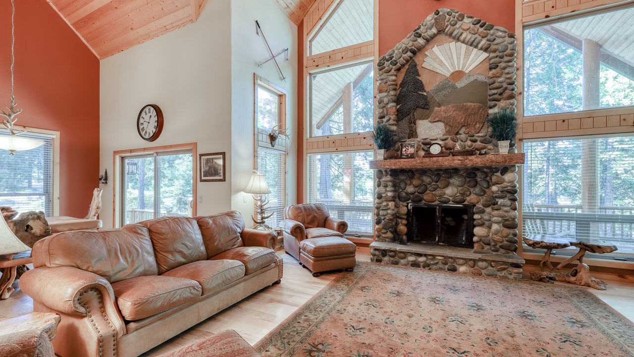 Photo of Livingroom in Granite Ridge