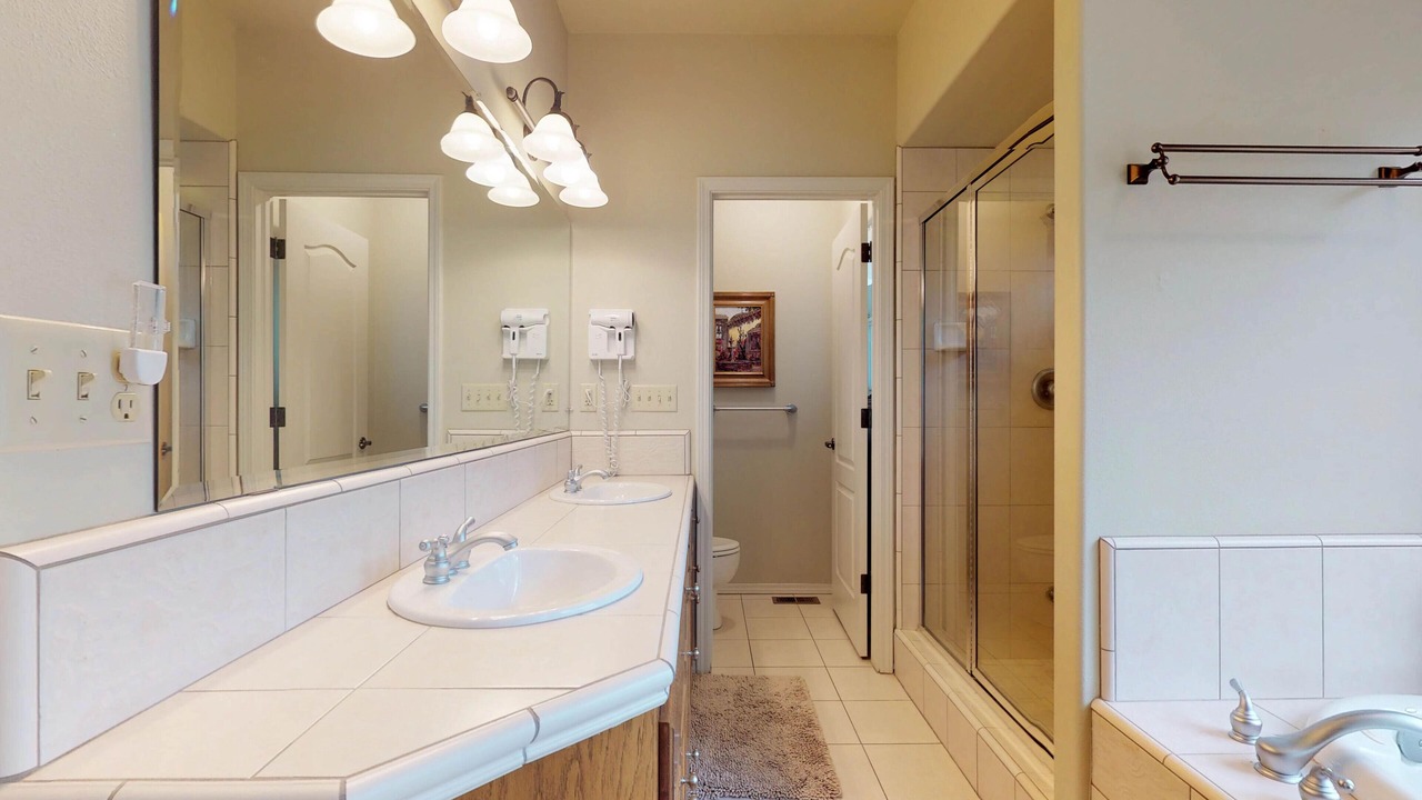 Photo of Bathroom in Granite Ridge