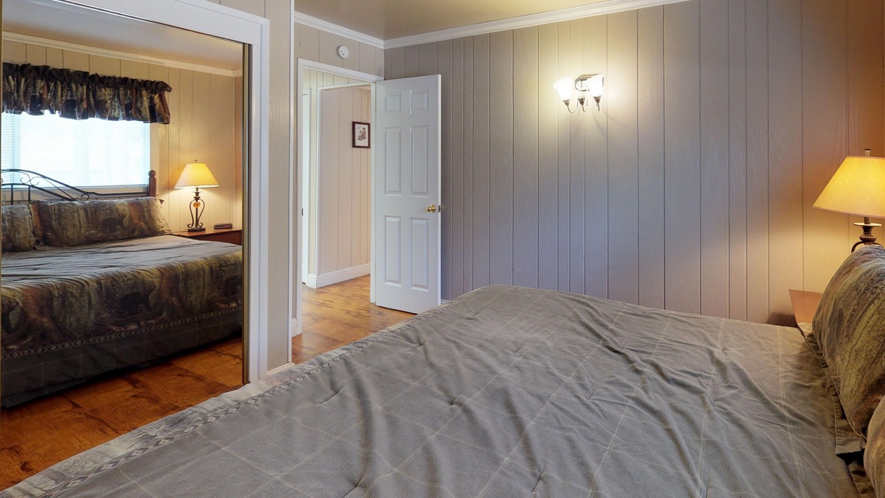 Photo of Bedroom in Shaver Lake