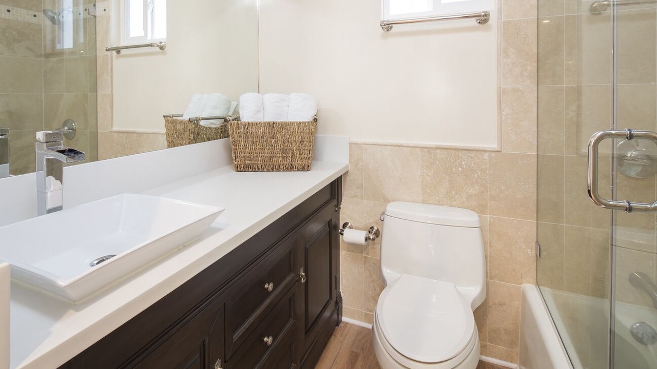 Photo of Bathroom in Hollywood Beach