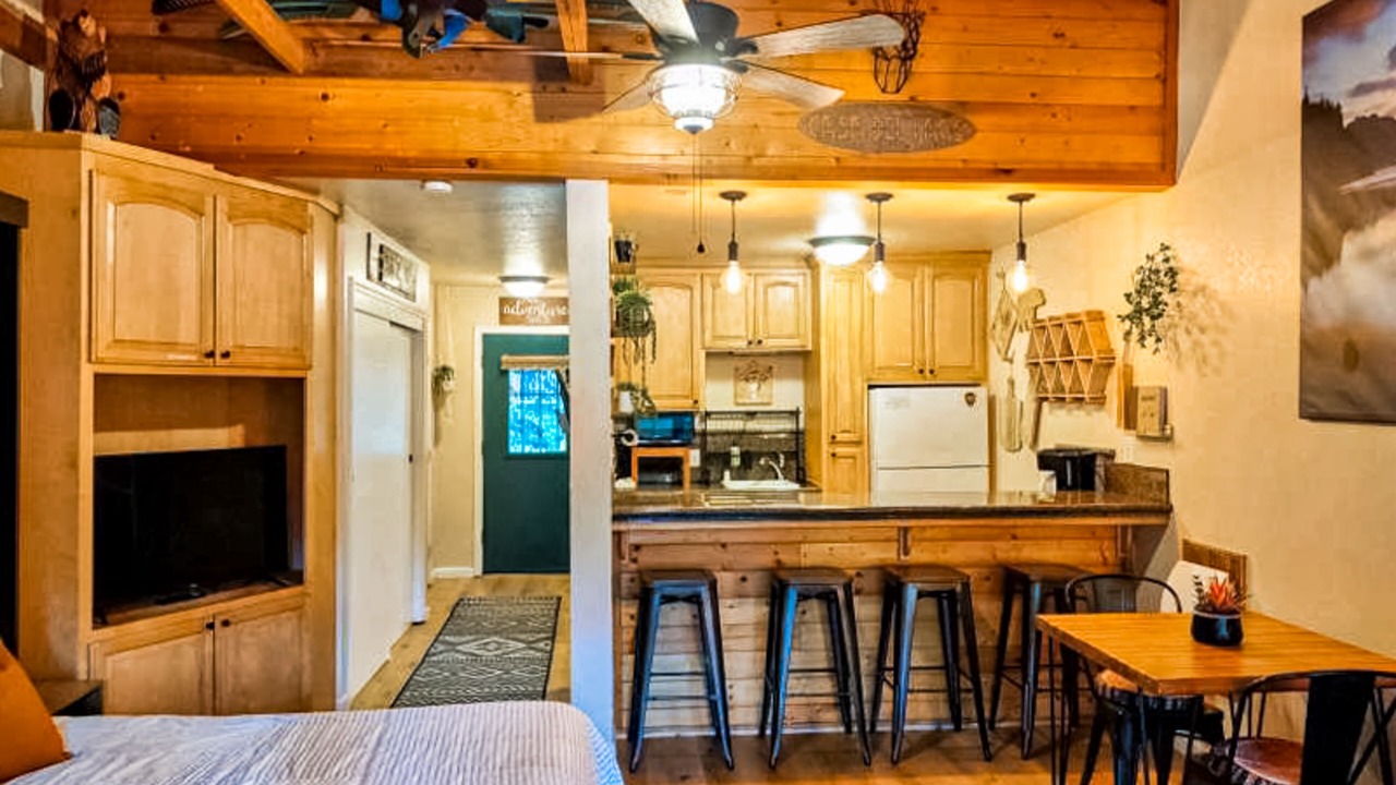 Photo of Bedroom in Shaver Lake