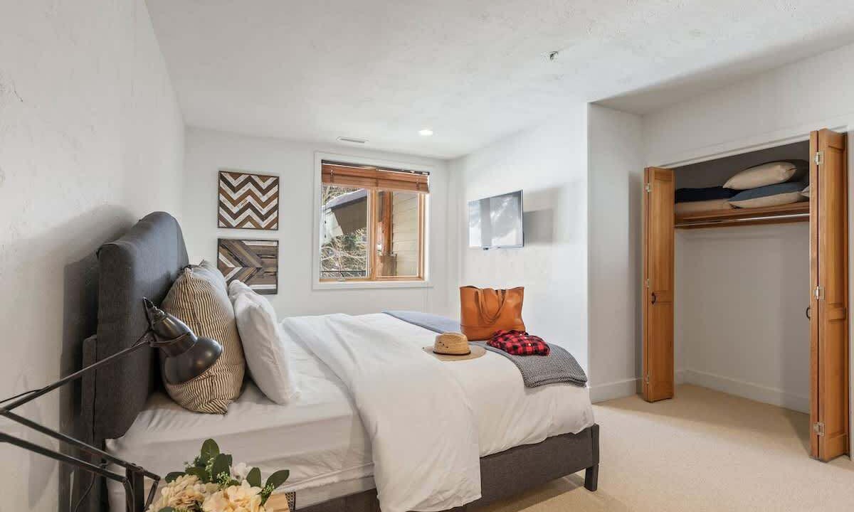 Photo of Bedroom in Deer Valley