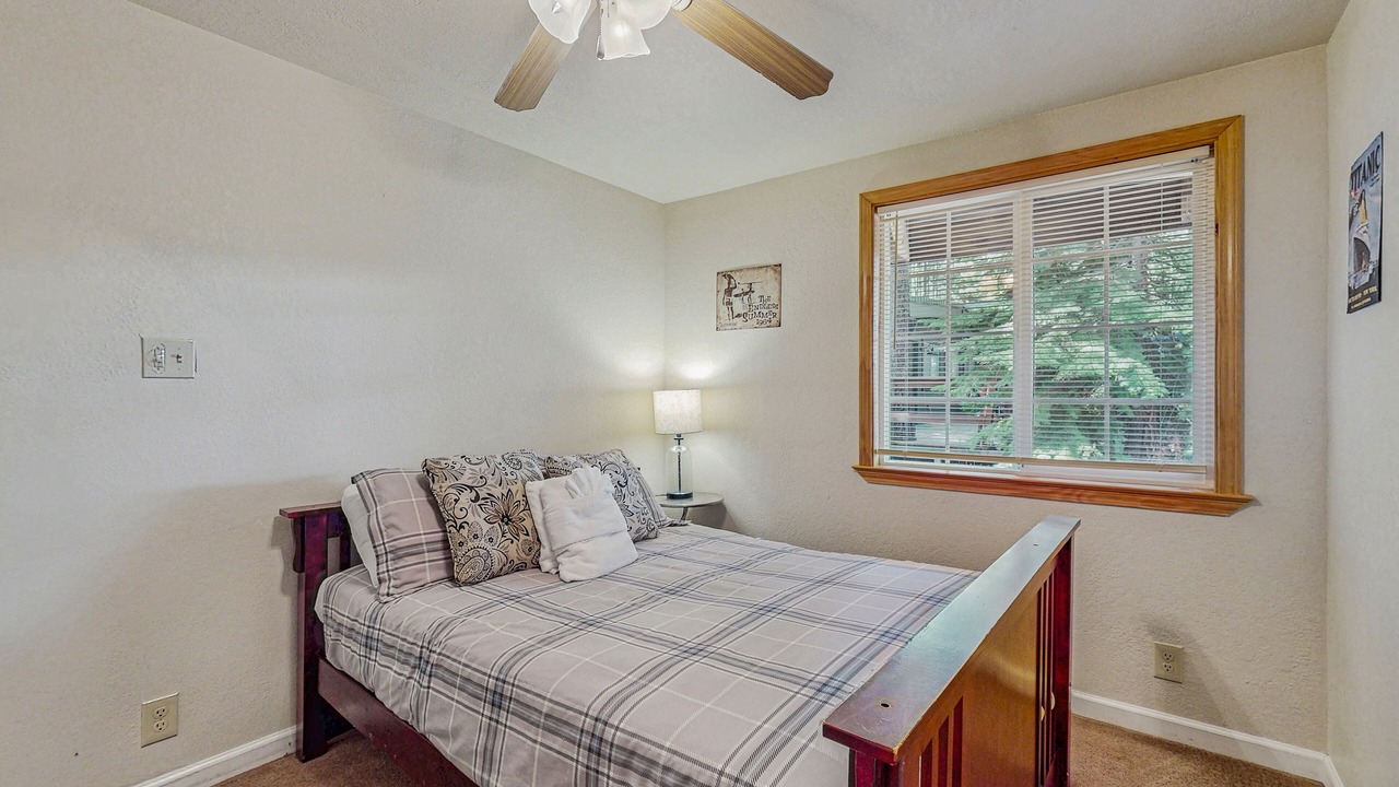 Photo of Bedroom in Pioneer Trail
