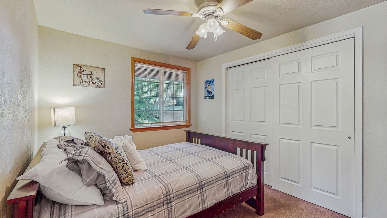 Photo of Bedroom in Pioneer Trail