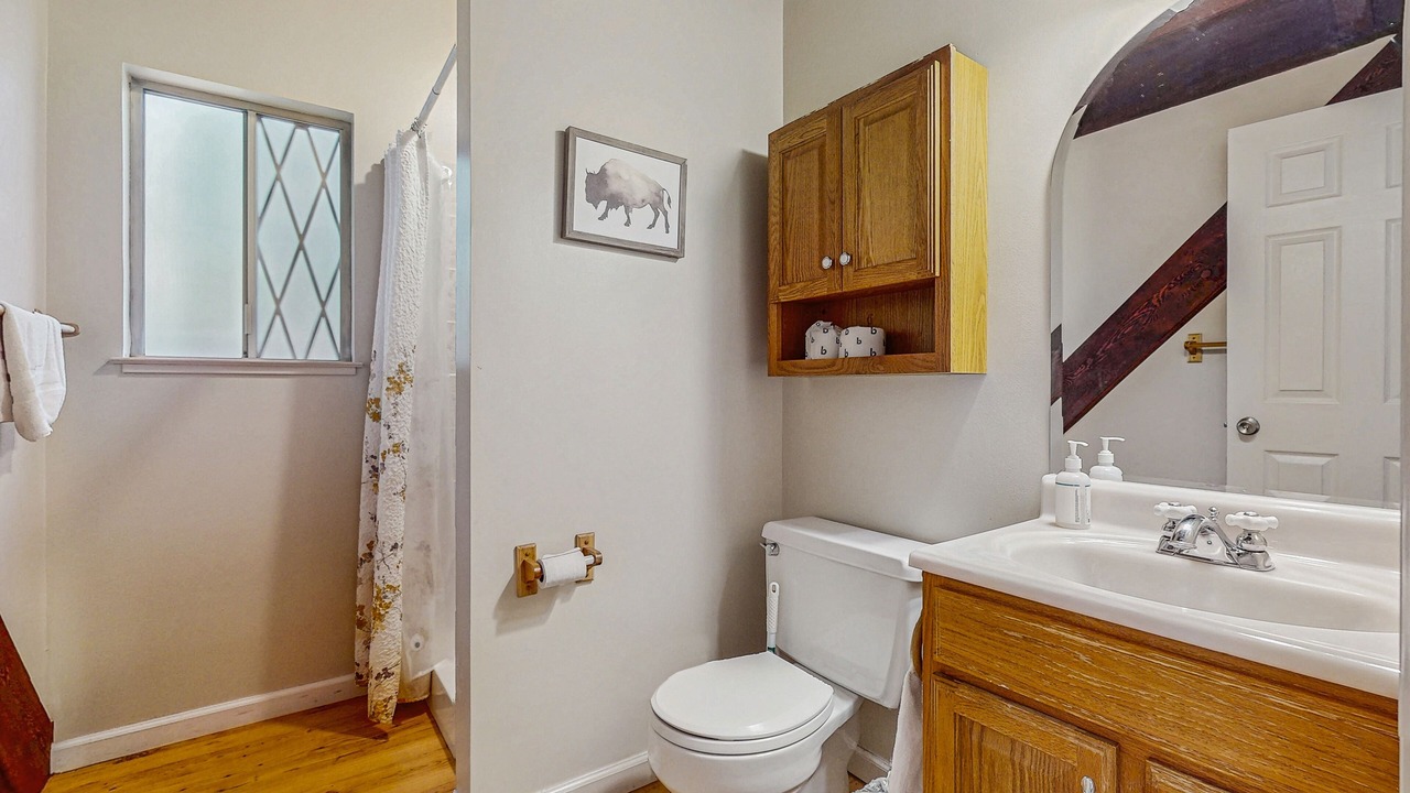 Photo of Bathroom in Pioneer Trail