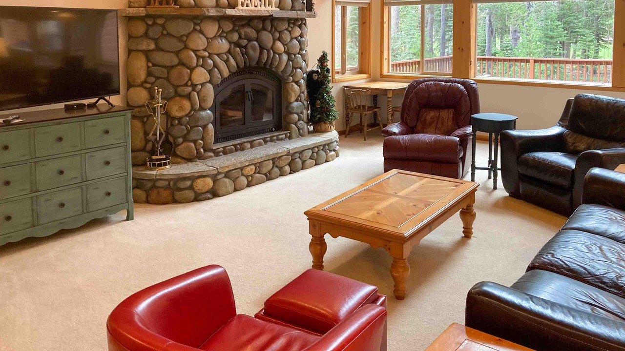 Photo of Livingroom in Truckee