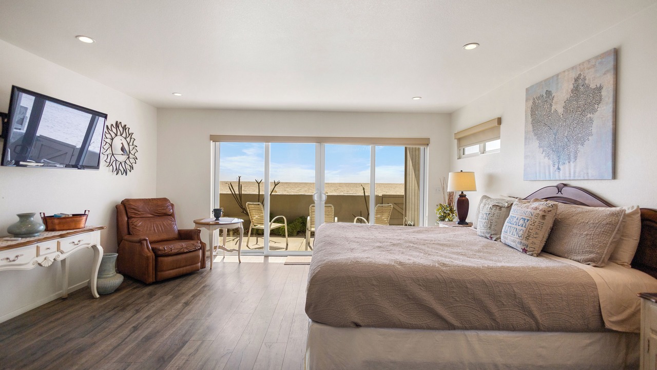 Photo of Bedroom in Hollywood