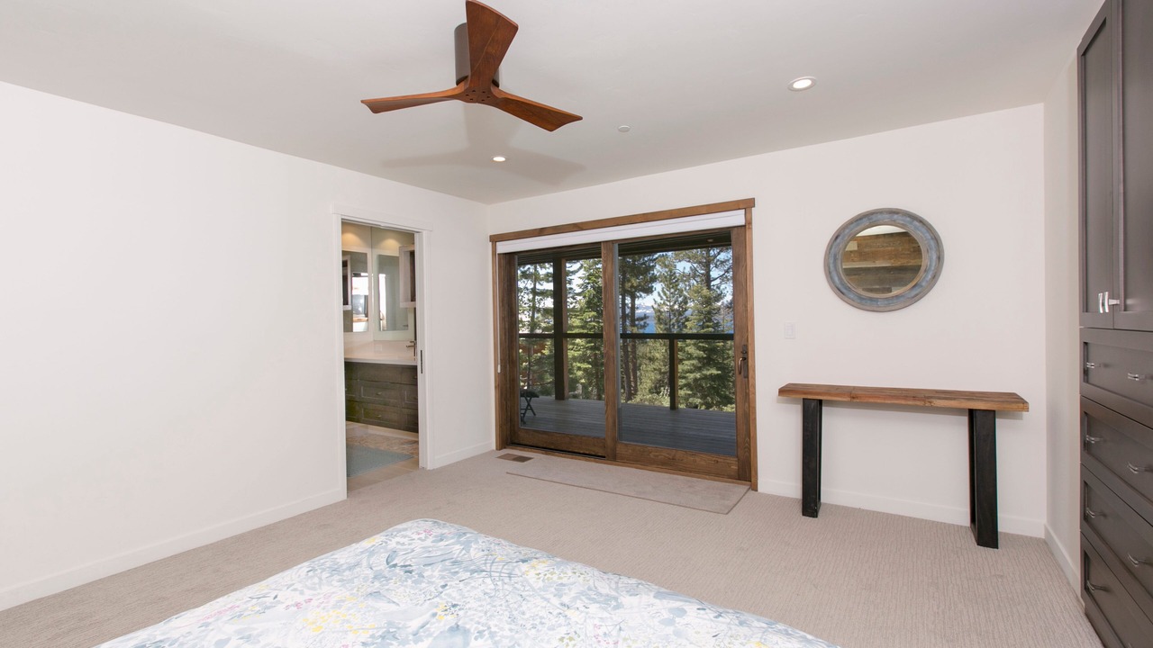 Photo of Bedroom in Kings Beach