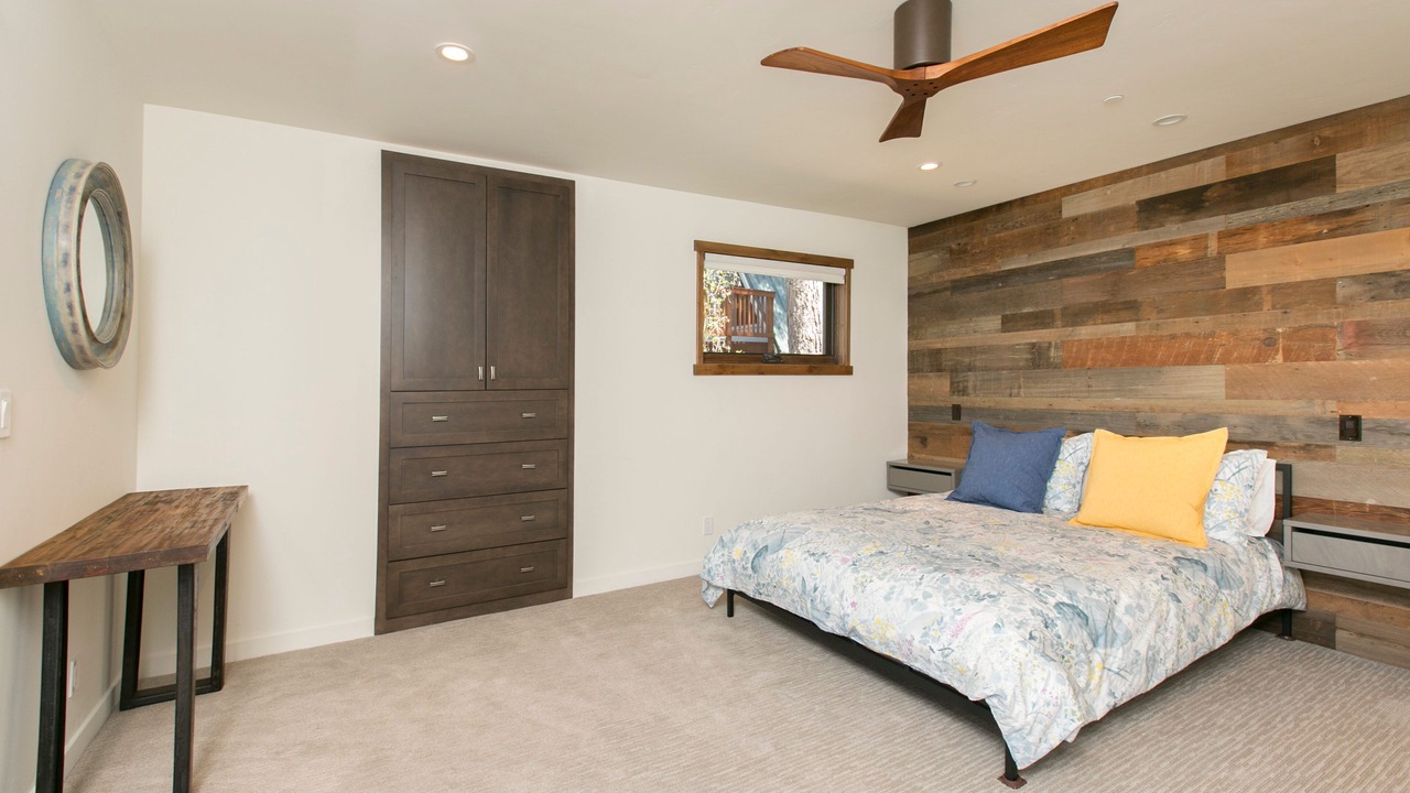 Photo of Bedroom in Kings Beach