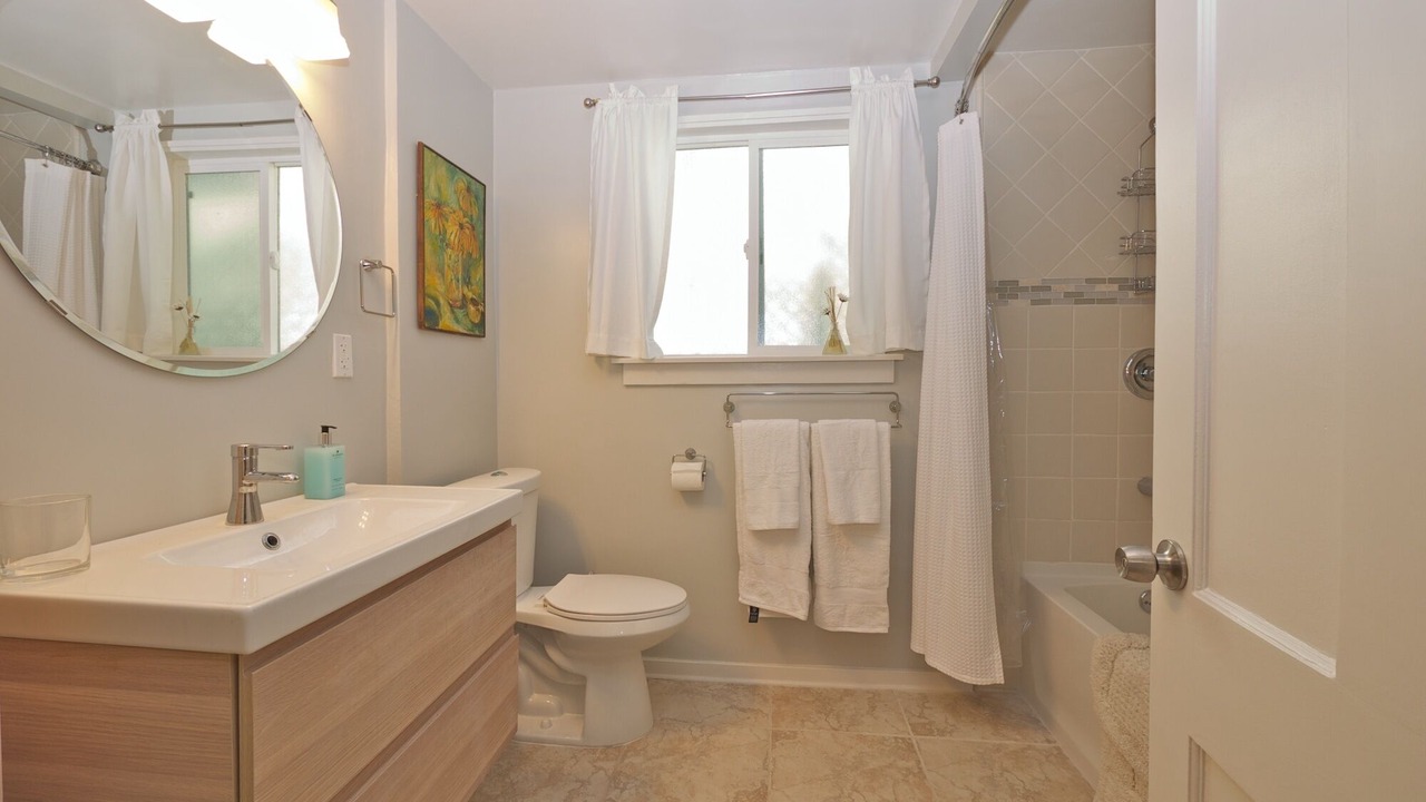 Photo of Bathroom in North Central