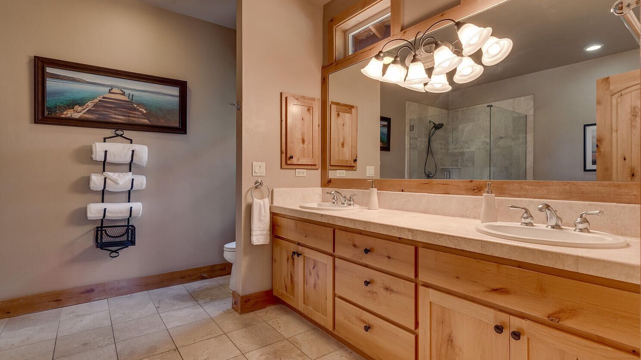 Photo of Bathroom in Tahoe Woods