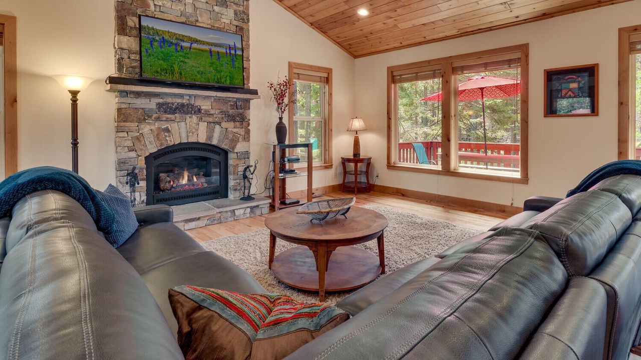 Photo of Livingroom in Tahoe Woods