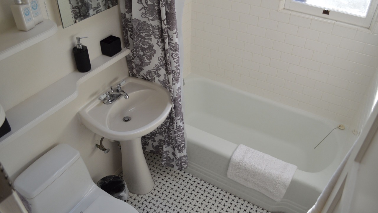 Photo of Bathroom in Old Town