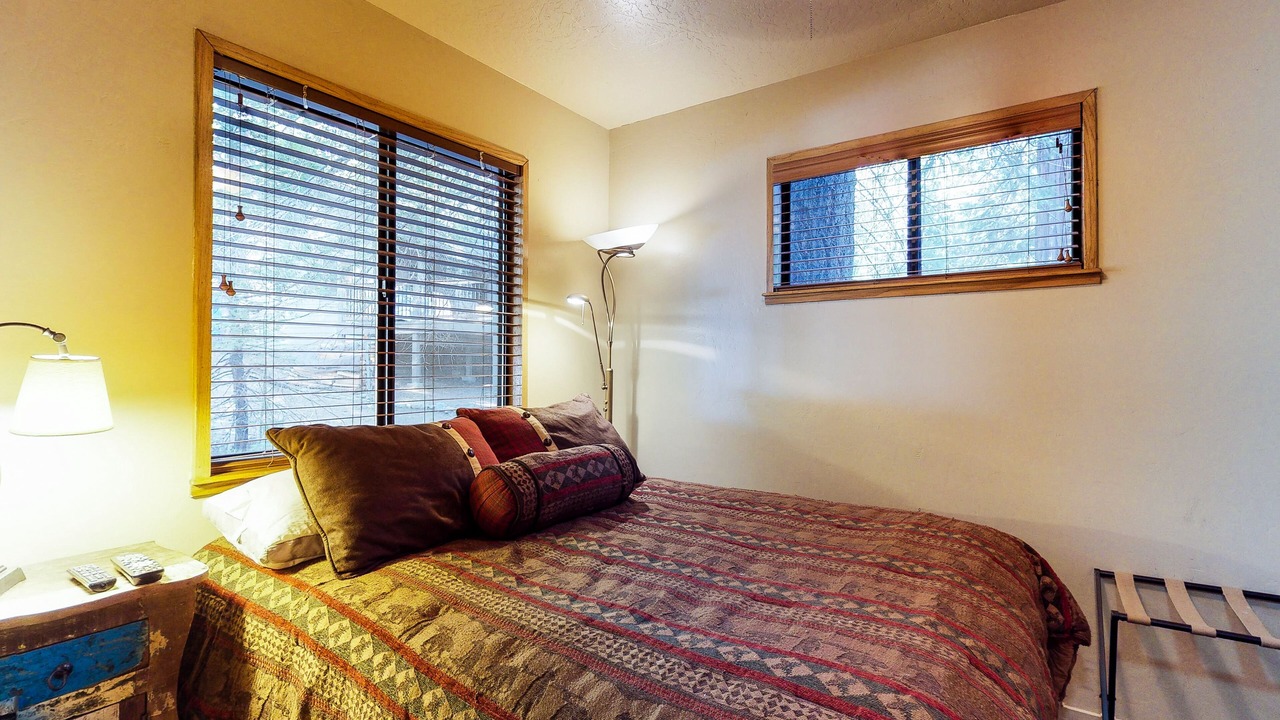 Photo of Bedroom in Shaver Lake
