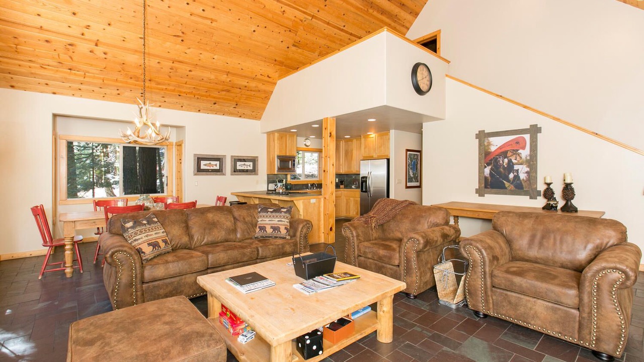 Photo of Livingroom in Homewood