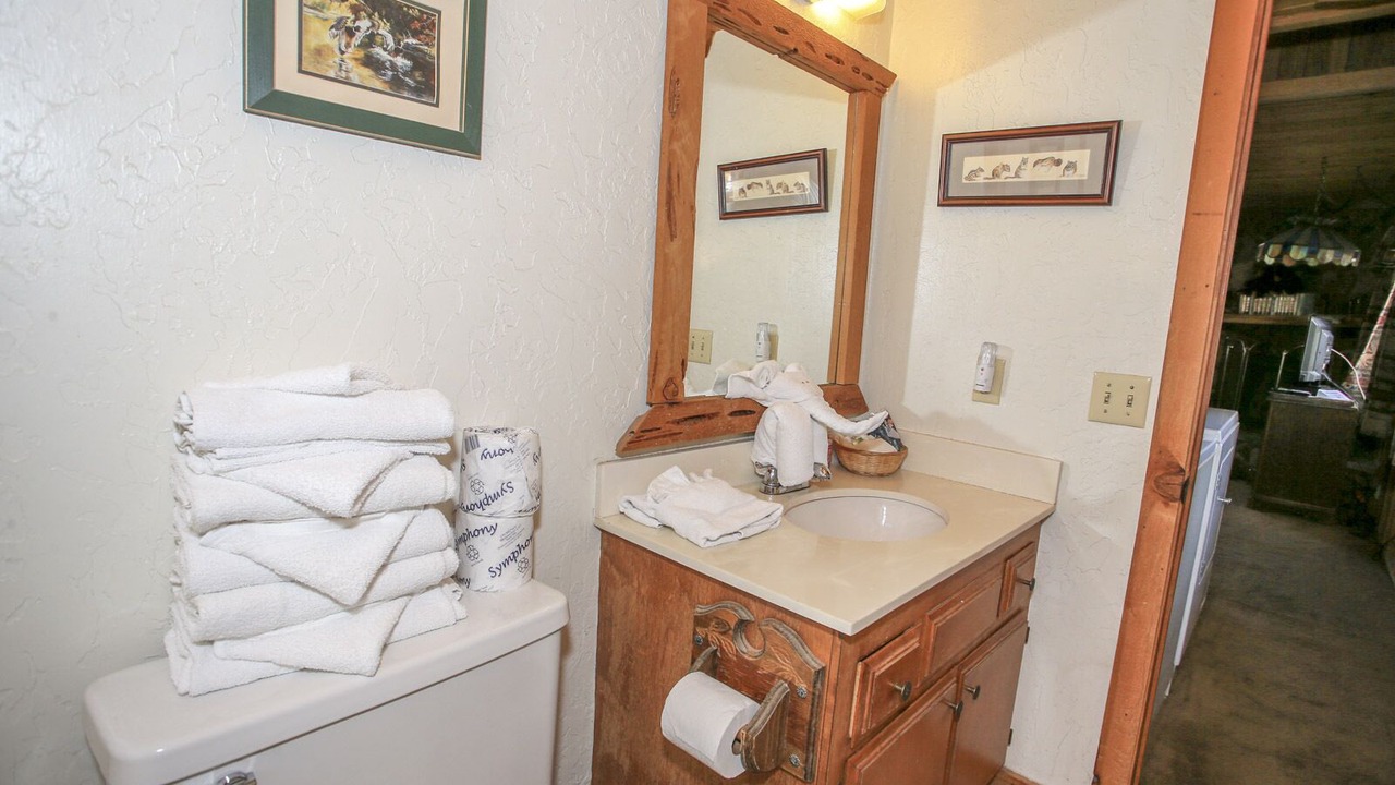 Photo of Bathroom in Big Bear