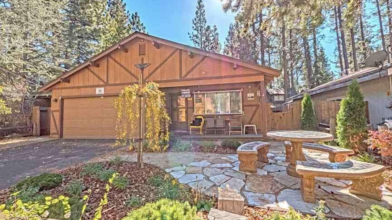 Photo of Outdoor in Al Tahoe