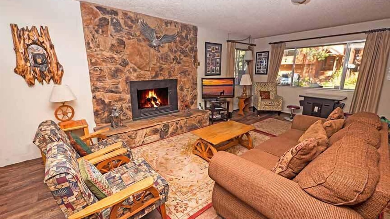 Photo of Livingroom in Al Tahoe