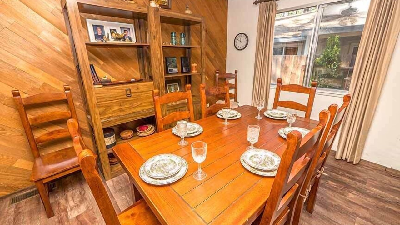 Photo of Livingroom in Al Tahoe