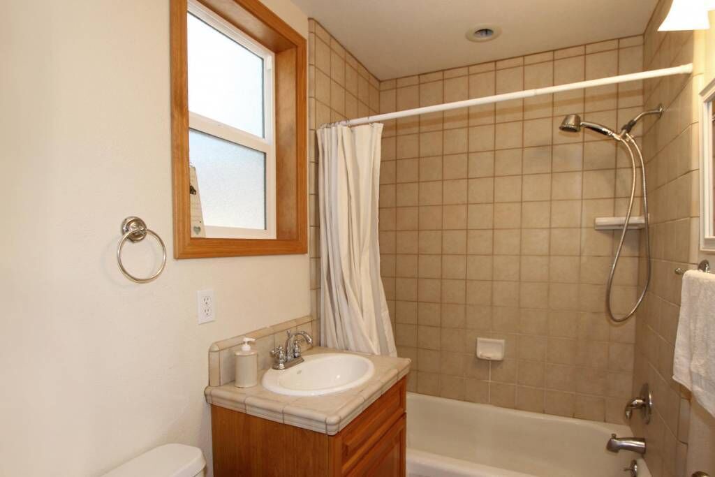 Photo of Bathroom in Black Bart