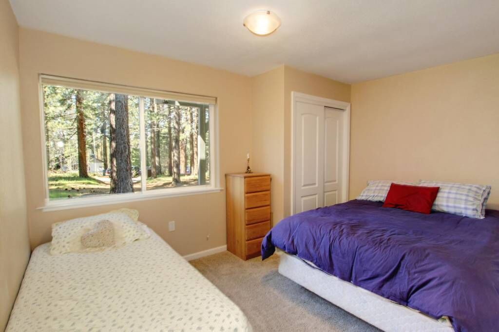 Photo of Bedroom in Black Bart