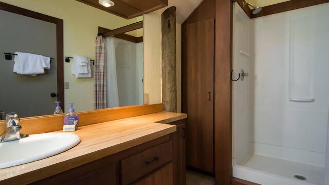 Photo of Bathroom in Alpine Meadows