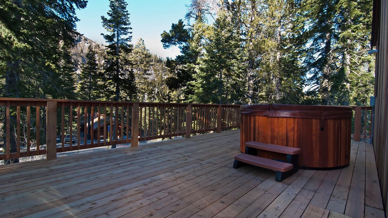 Photo of Outdoor in Alpine Meadows