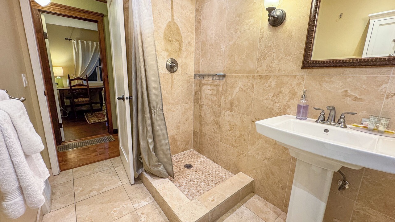 Photo of Bathroom in Northwood