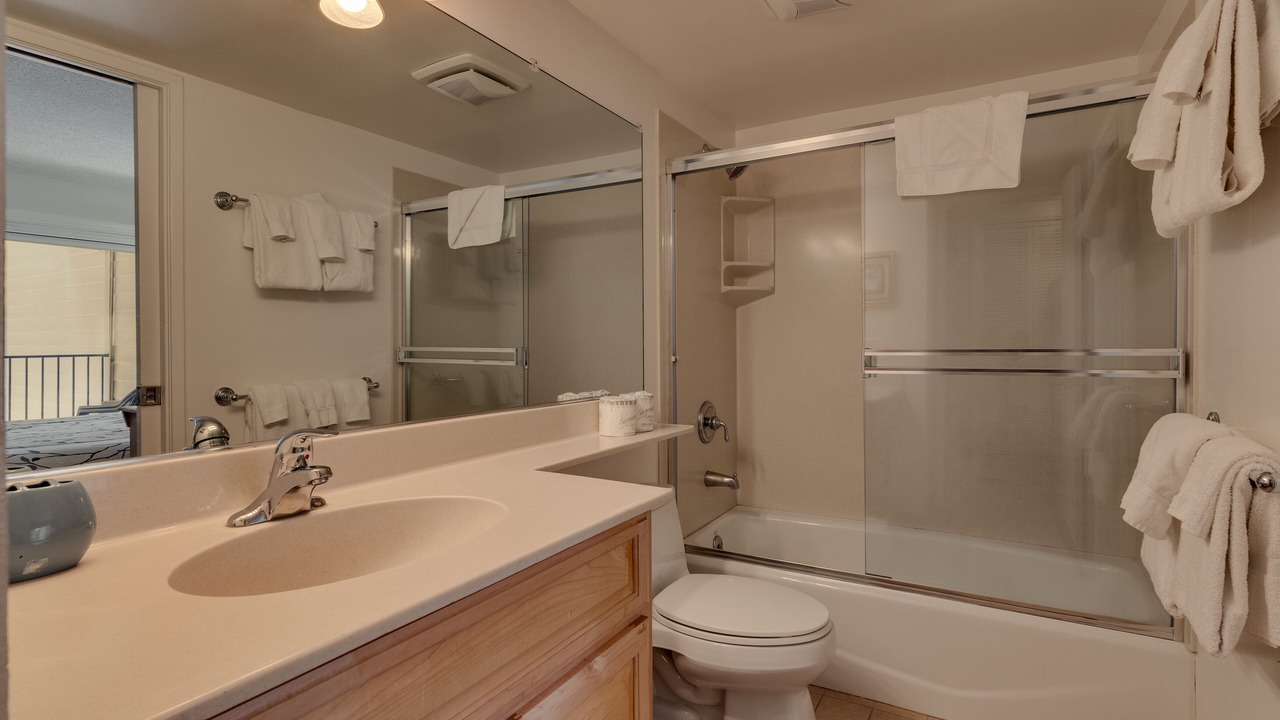 Photo of Bathroom in Carnelian Woods
