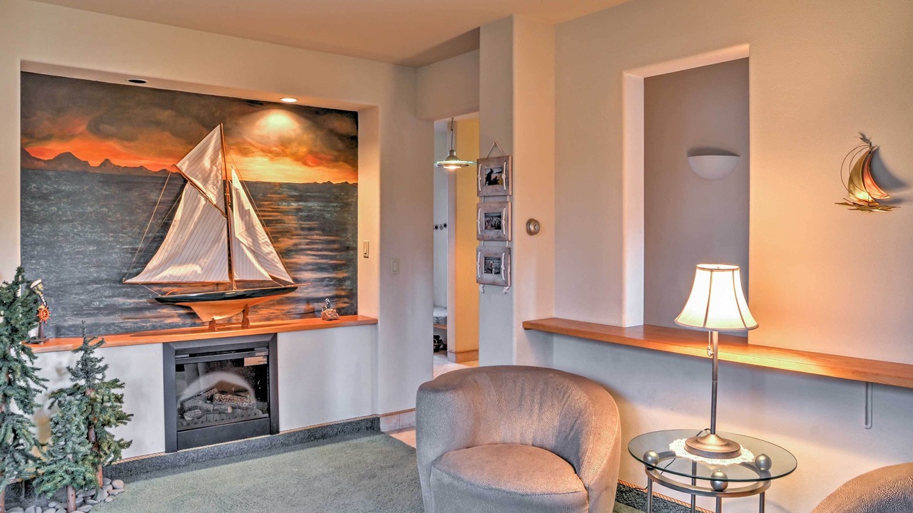 Photo of Livingroom in Tahoe Keys