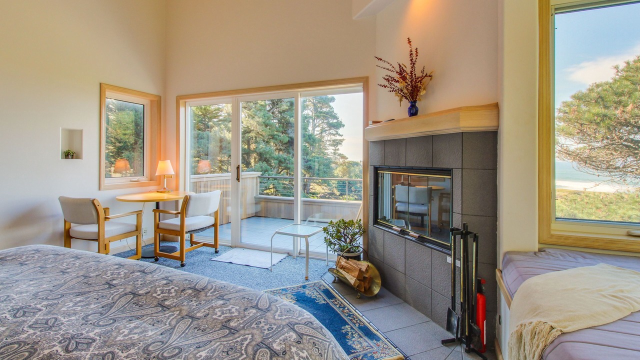 Photo of Bedroom in Sea Ranch
