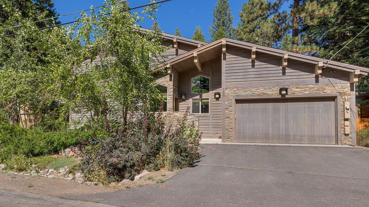 Photo of Outdoor in Lake Forest