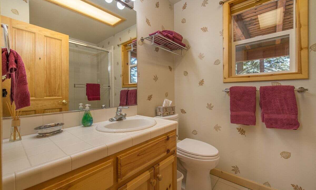 Photo of Bathroom in Tahoe Woods