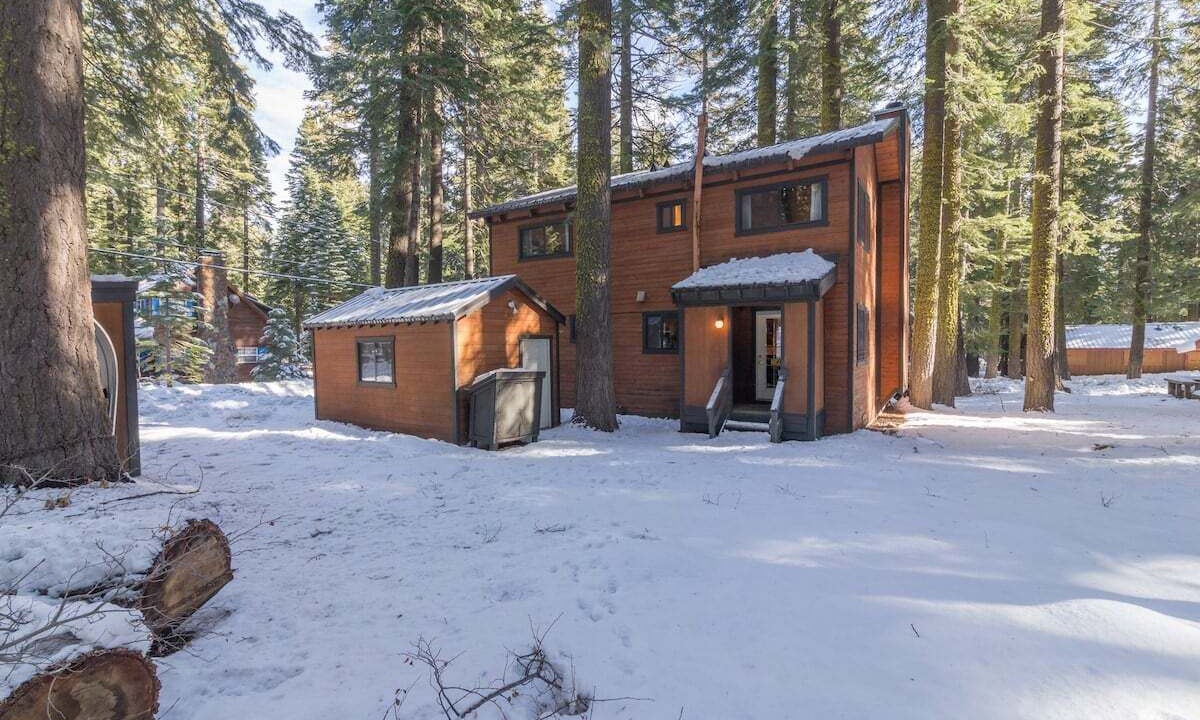 Photo of Others in Tahoe Pines