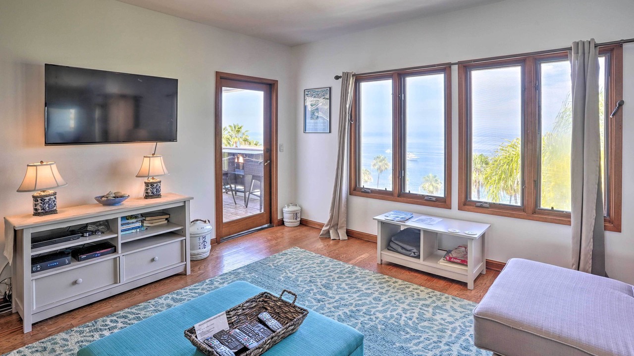 Photo of Livingroom in Avalon