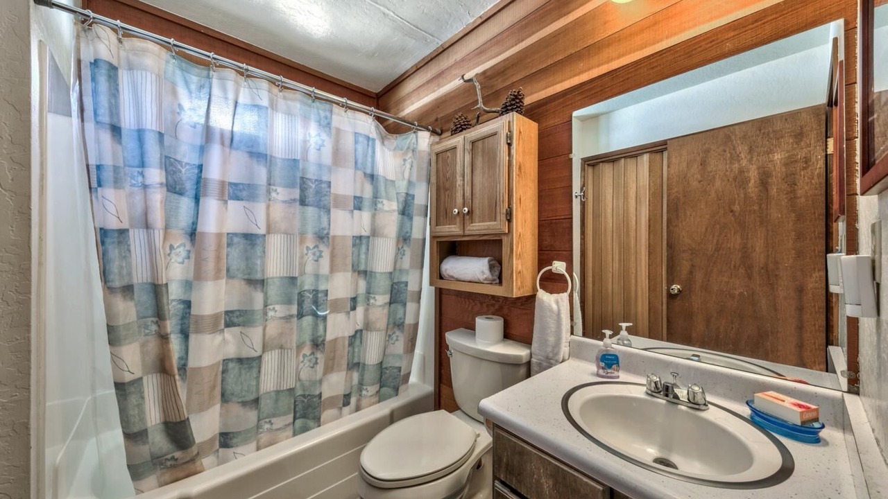 Photo of Bathroom in North Upper Truckee