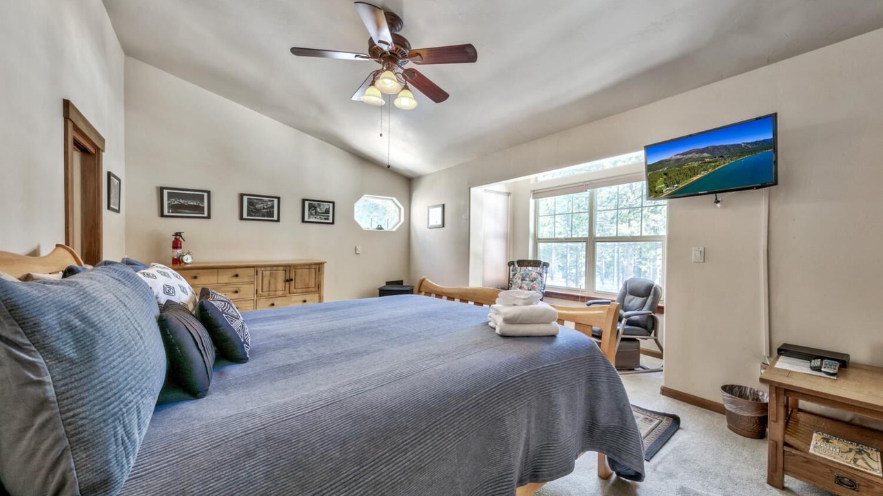 Photo of Bedroom in North Upper Truckee