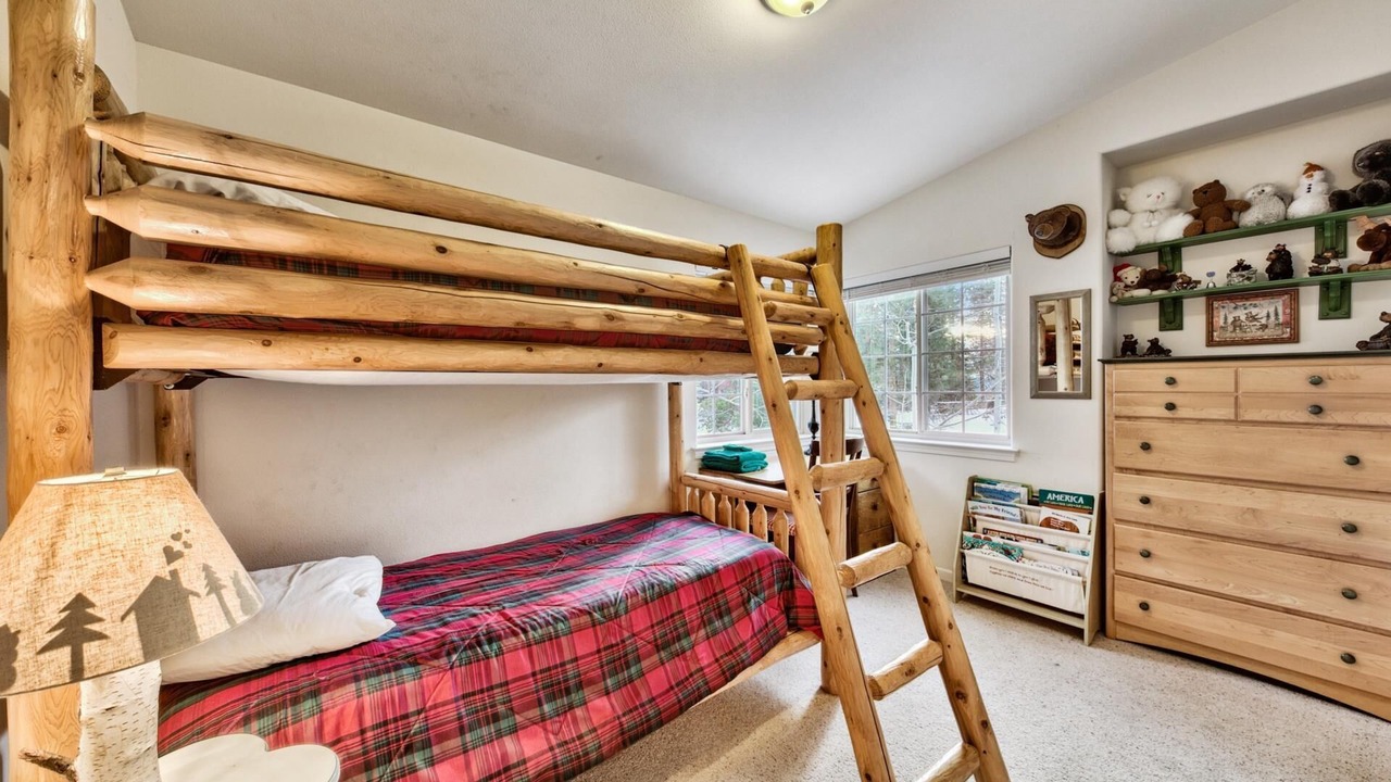 Photo of Bedroom in Pioneer Trail