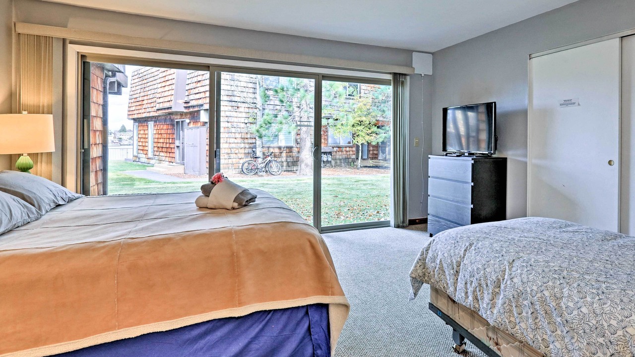 Photo of Bedroom in Tahoe Keys
