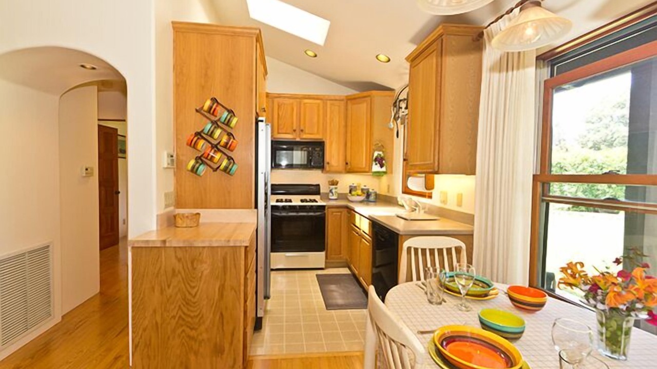 Photo of Kitchen in Toro Canyon
